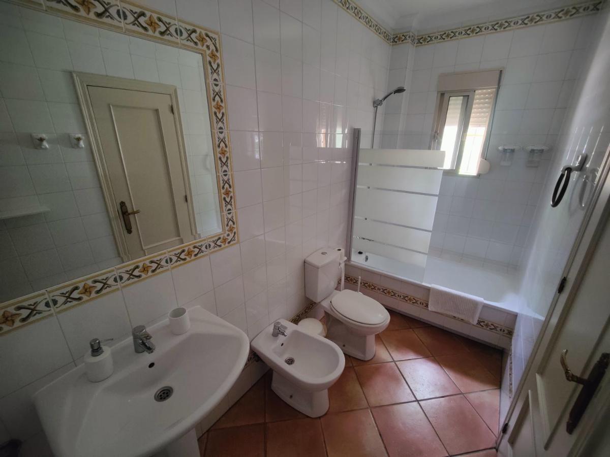 Cortijo Los Conquistadores Lucena Del Puerto ภายนอก รูปภาพ