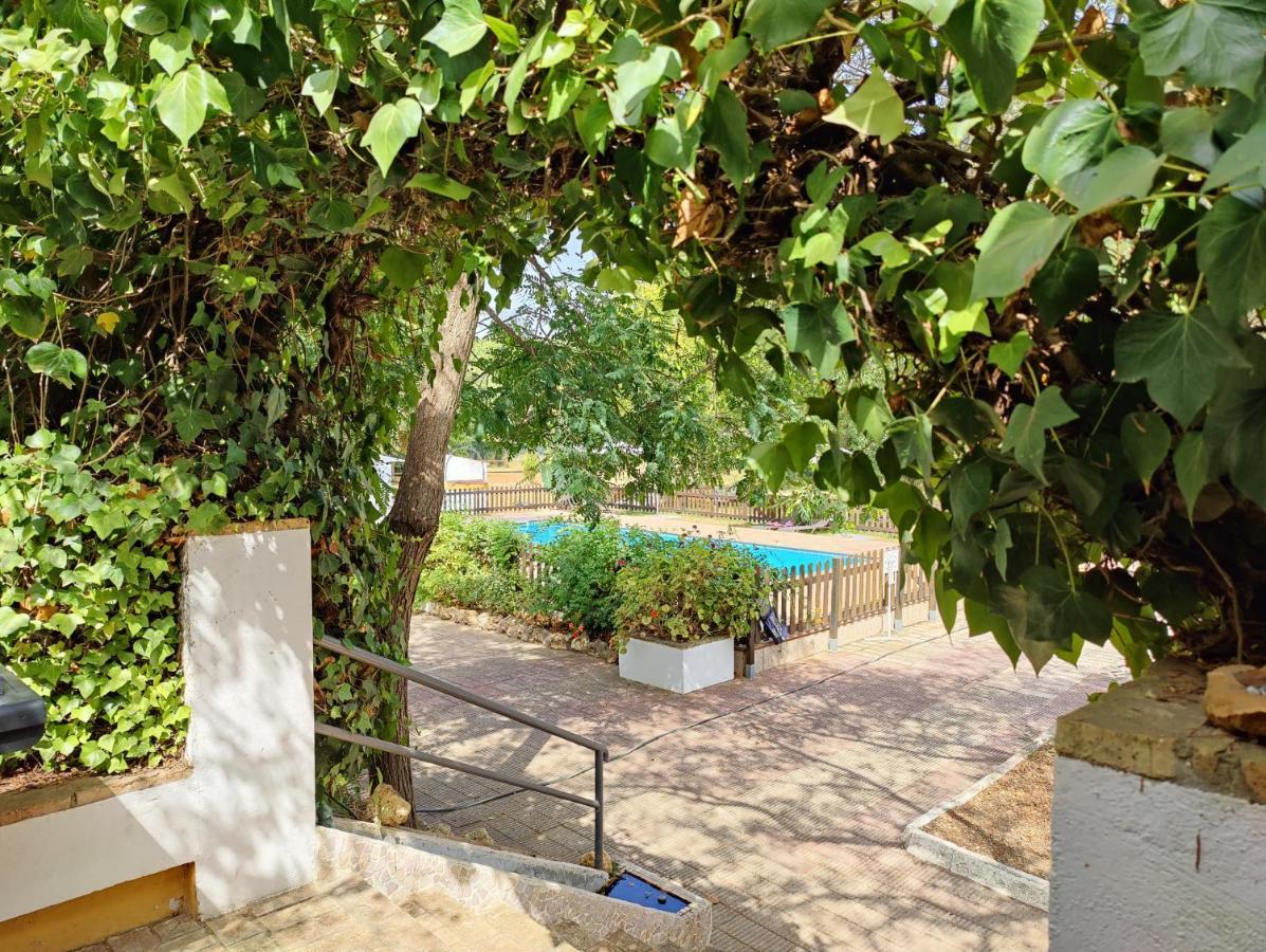 Cortijo Los Conquistadores Lucena Del Puerto ภายนอก รูปภาพ