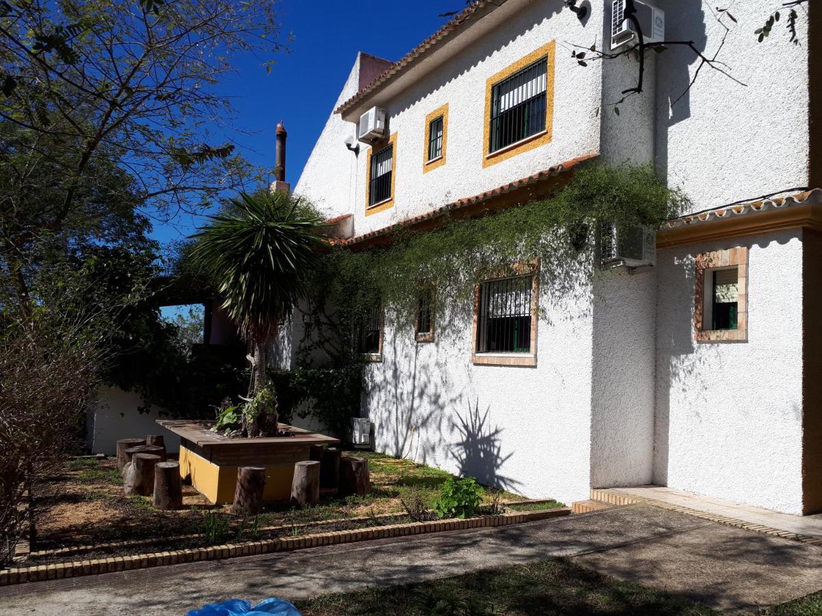 Cortijo Los Conquistadores Lucena Del Puerto ภายนอก รูปภาพ
